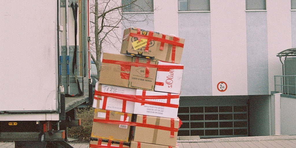 Przewodnik po wysyłce paczek do Chin